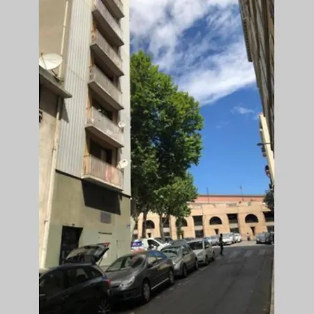 Апартаменты Studio Gare Saint Charles 2eme